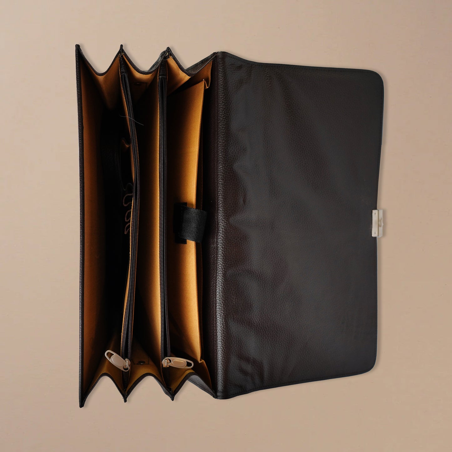 Executive leather laptop messenger bag