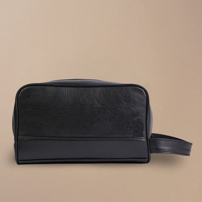 toiltery leather bag