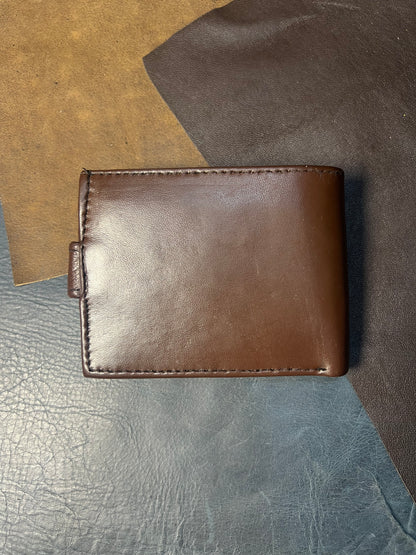 Snap lock-Leather wallet
