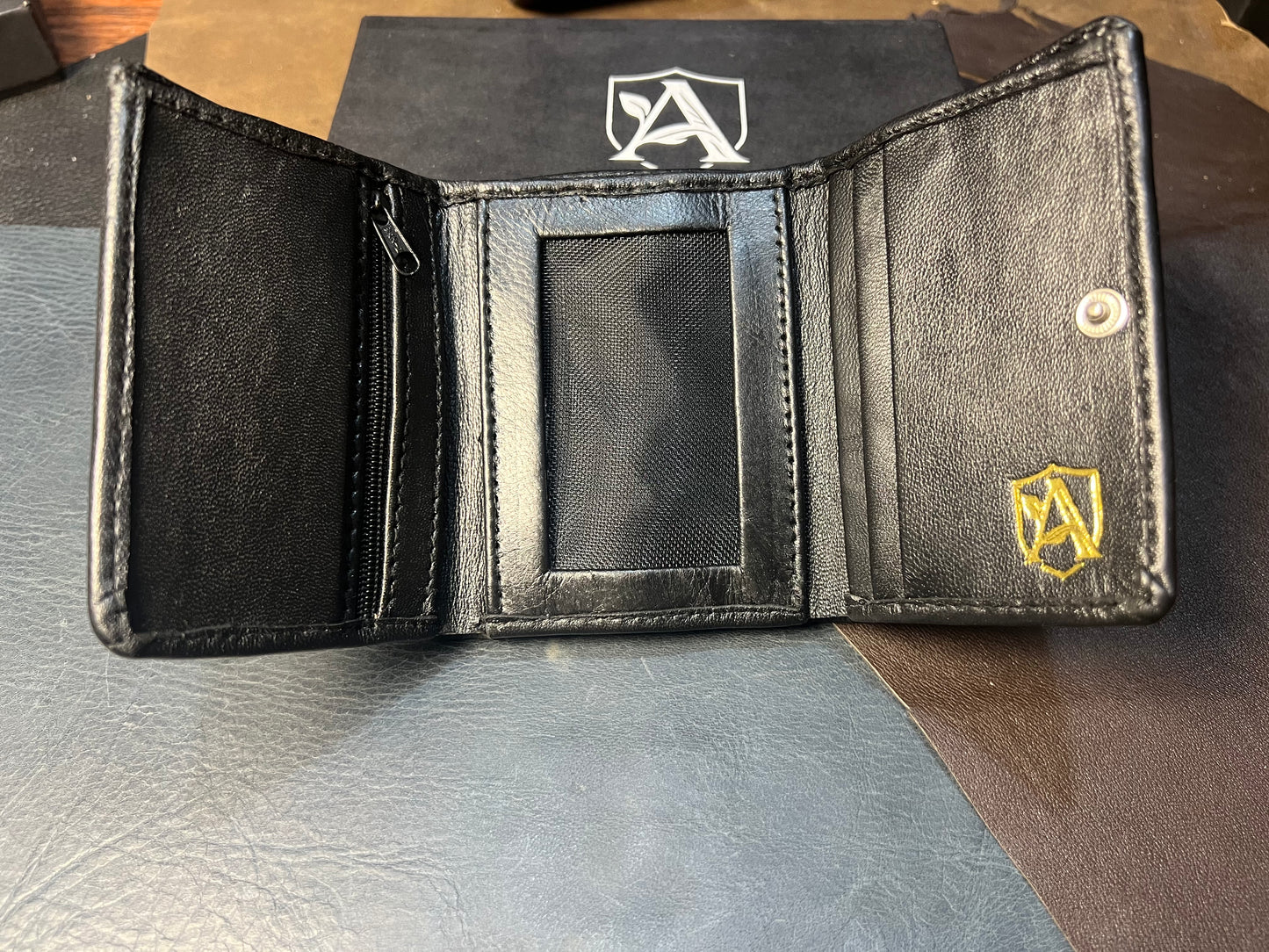 Royal croc-Leather wallet