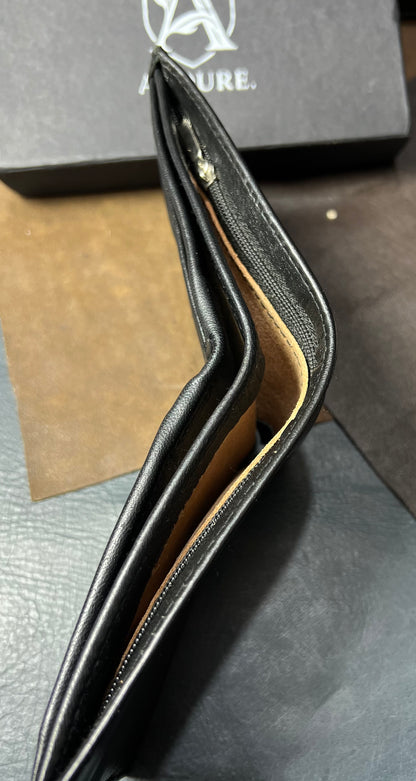 Snap lock-Leather wallet